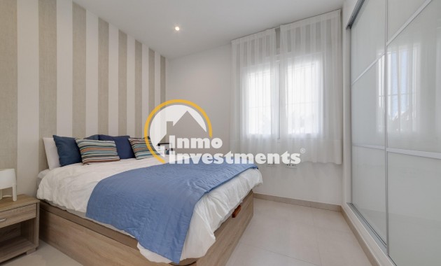 Till salu - Bungalow - Torrevieja - Aguas Nuevas