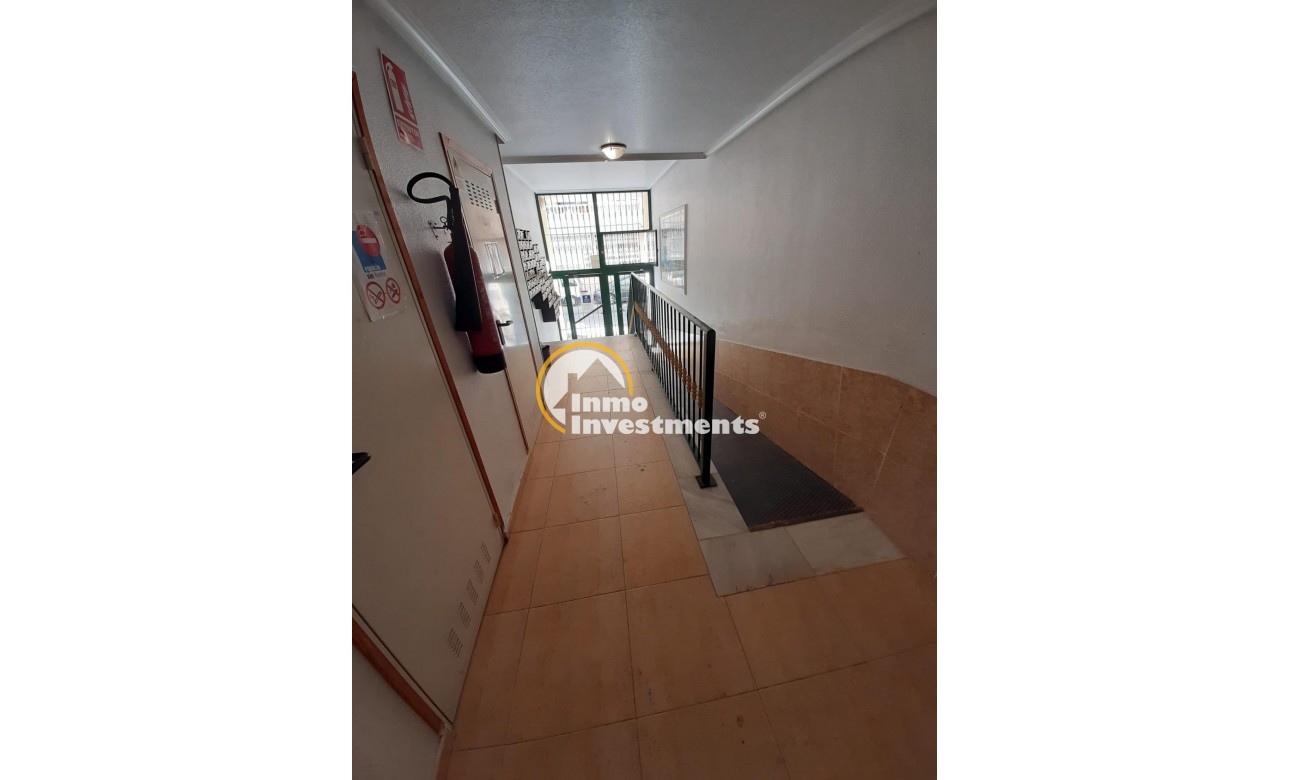 Reventa - Apartamento - Torrevieja - Playa de Los Locos