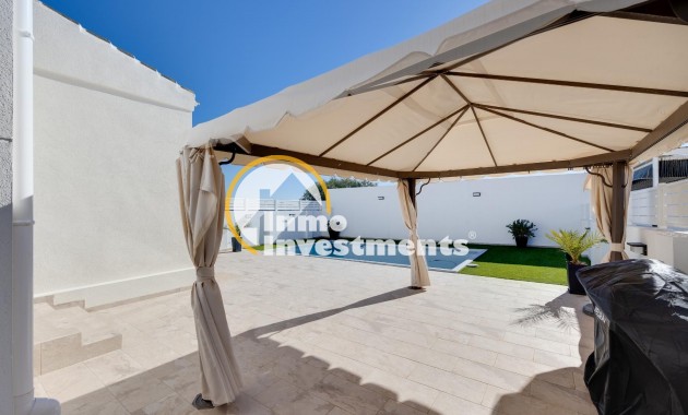 Reventa - Chalet independiente - Torrevieja - San Luis