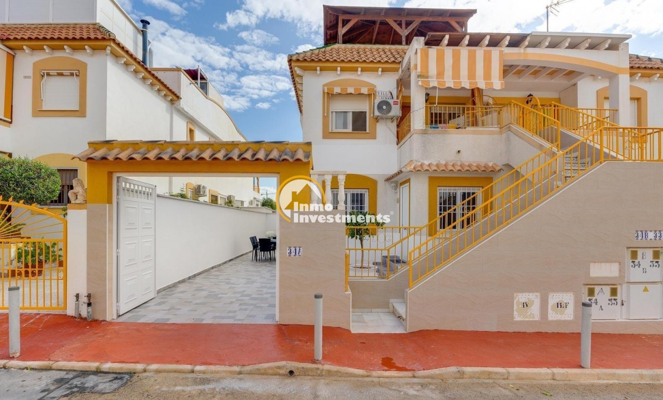 Till salu - Bungalow - Torrevieja - Aguas nuevas 1