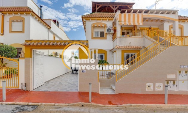 Till salu - Bungalow - Torrevieja - Aguas nuevas 1