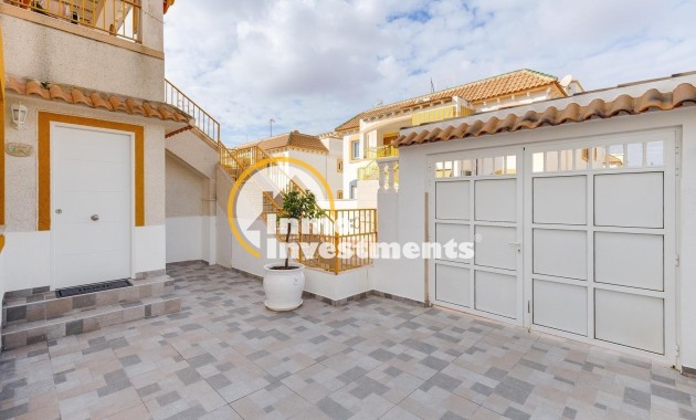 Till salu - Bungalow - Torrevieja - Aguas nuevas 1