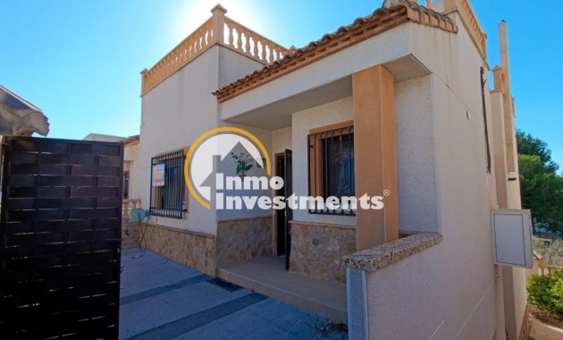 Reventa - Chalet independiente - San Miguel de Salinas - Comunidad valenciana