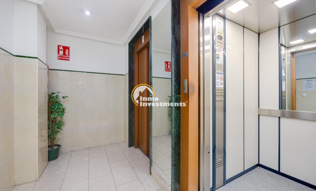 Reventa - Apartamento - Torrevieja