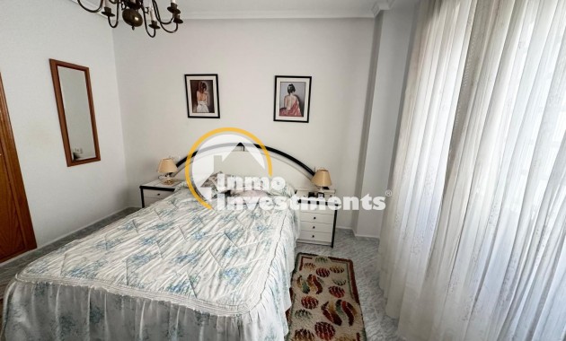 Reventa - Apartamento - Torrevieja - Estacion de autobuses