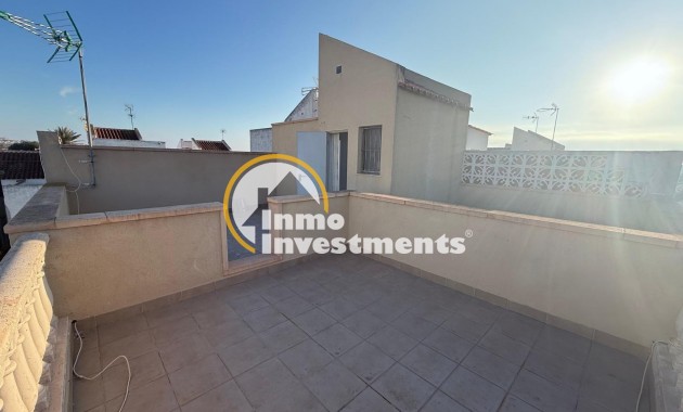 Reventa - Chalet independiente - Torrevieja - Centro