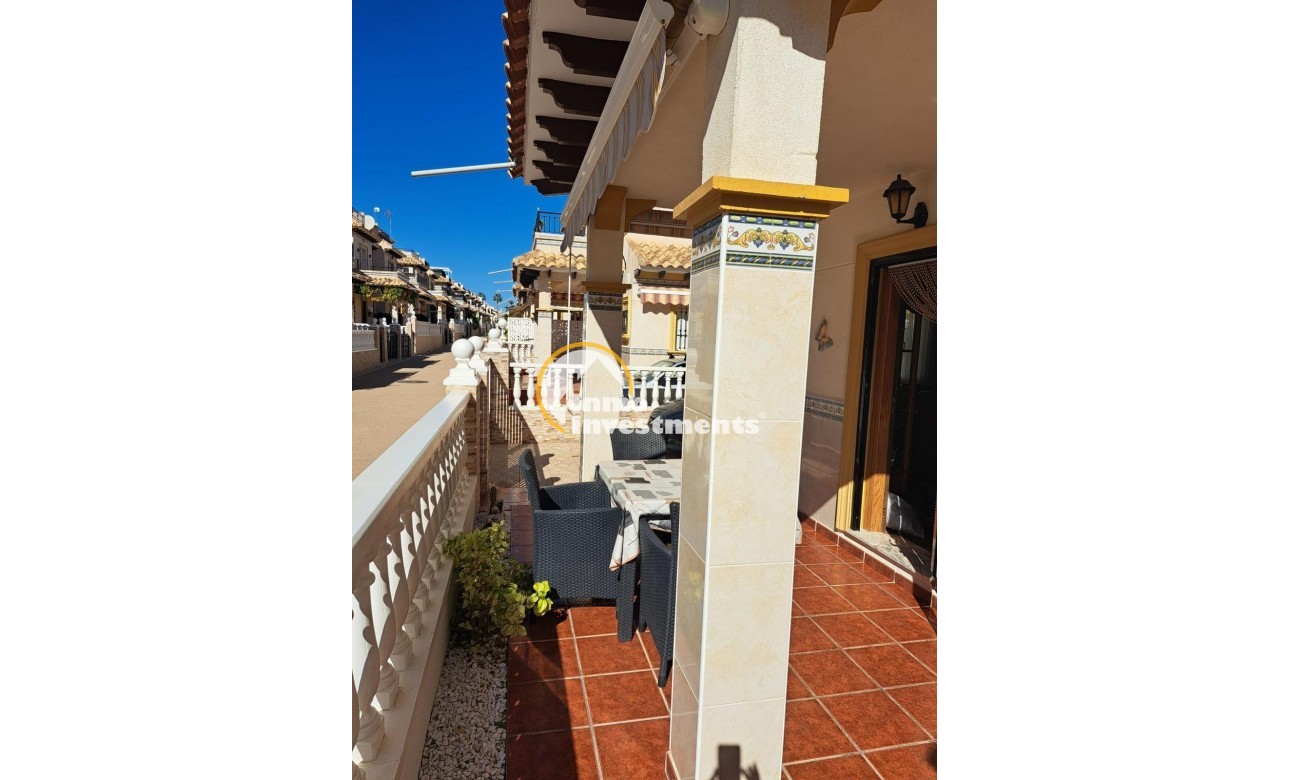 Resale - Villa - Playa Flamenca