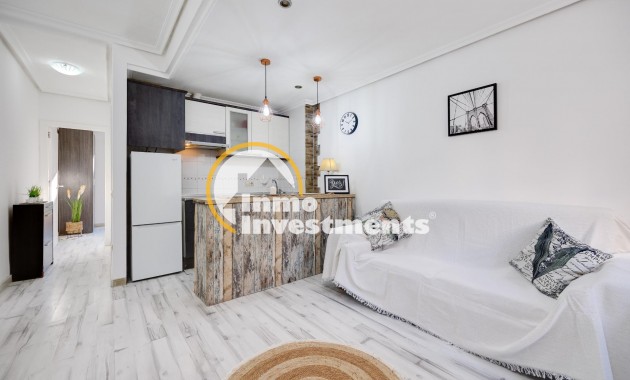 Reventa - Bungalow - Torrevieja - Aguas Nuevas