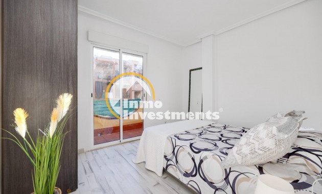 Reventa - Bungalow - Torrevieja - Aguas Nuevas