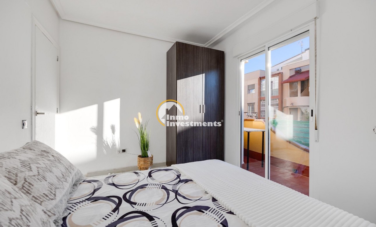 Reventa - Bungalow - Torrevieja - Aguas Nuevas