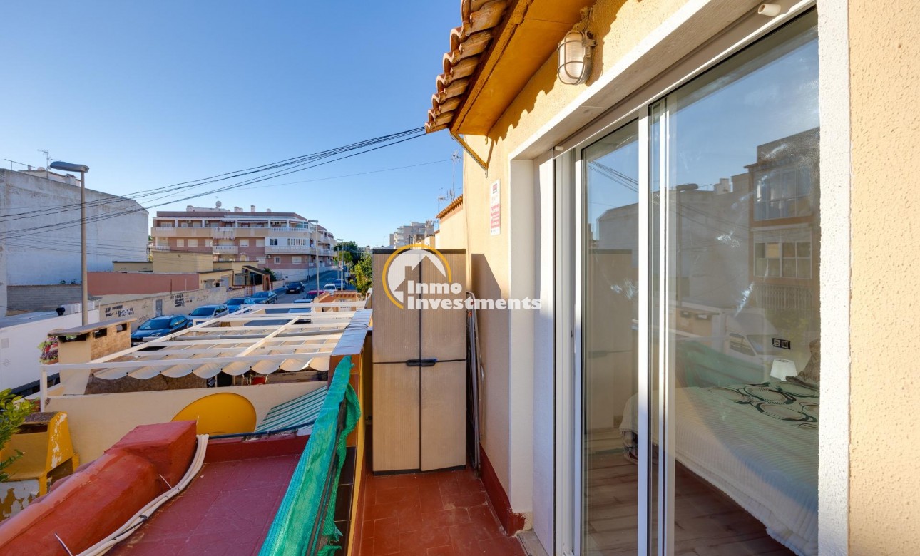 Reventa - Bungalow - Torrevieja - Aguas Nuevas