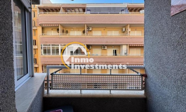 Reventa - Apartamento - Torrevieja - Playa del Cura