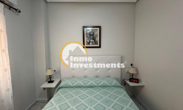 Reventa - Apartamento - Torrevieja - Playa del Cura