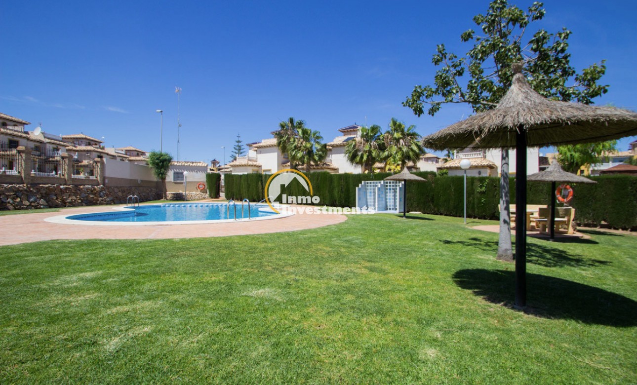 Resale - Villa - Playa Flamenca