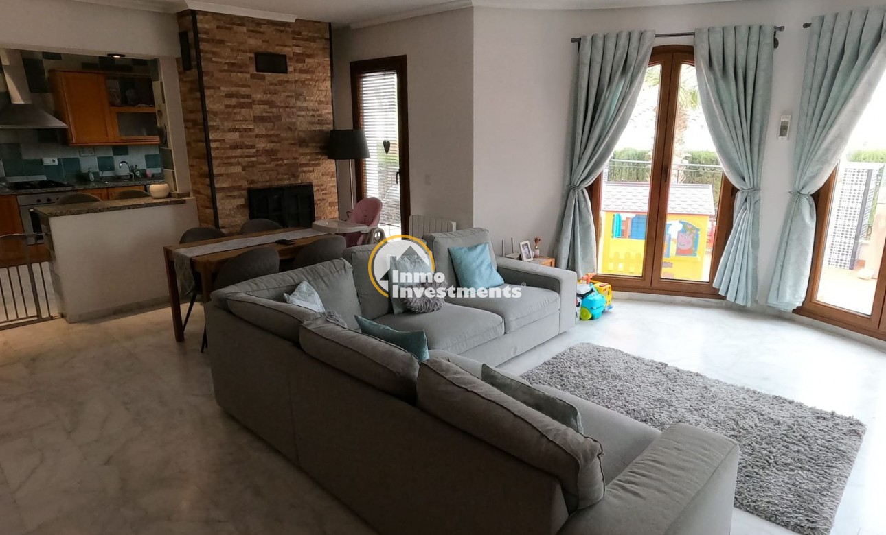 Reventa - Chalet independiente - Algorfa - La Finca