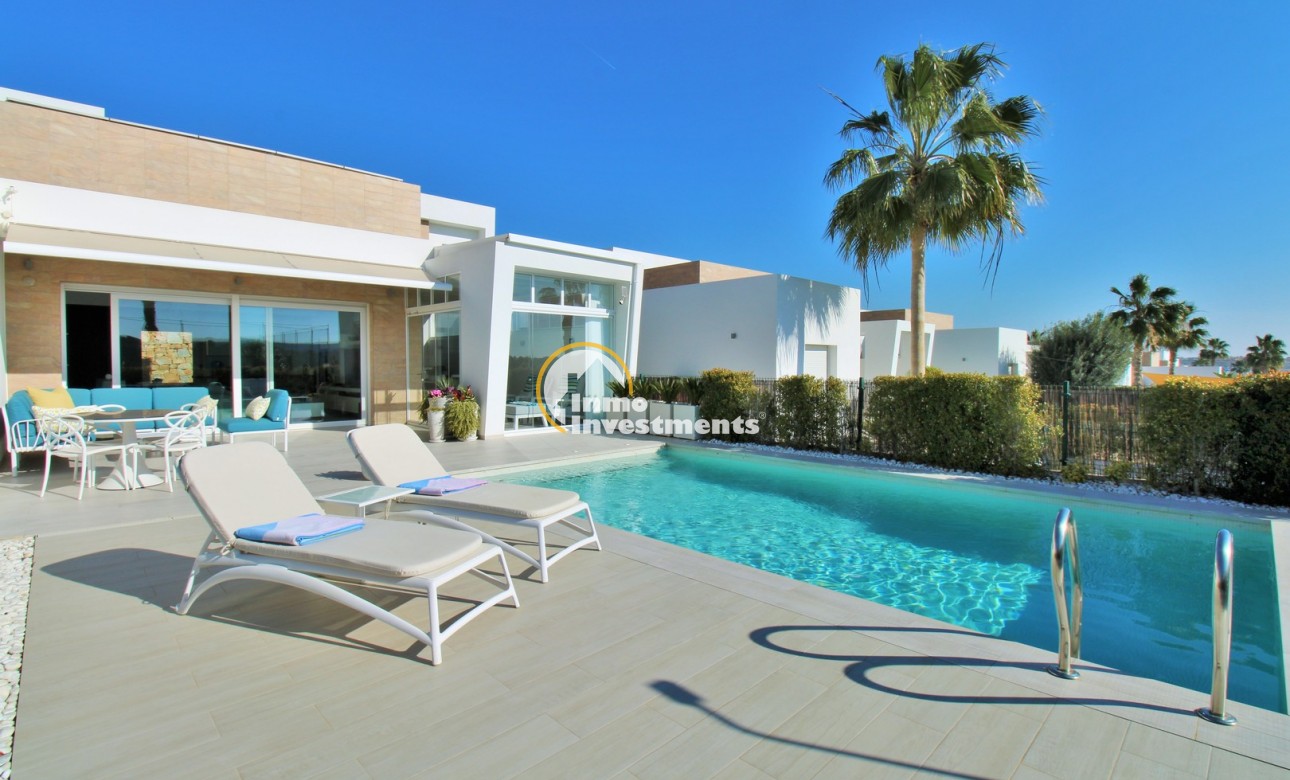 Resale - Villa - Algorfa - La Finca Golf Resort