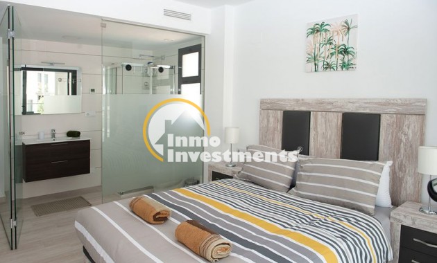 Resale - Apartment - Villamartin