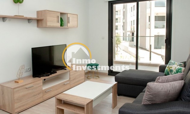 Resale - Apartment - Villamartin