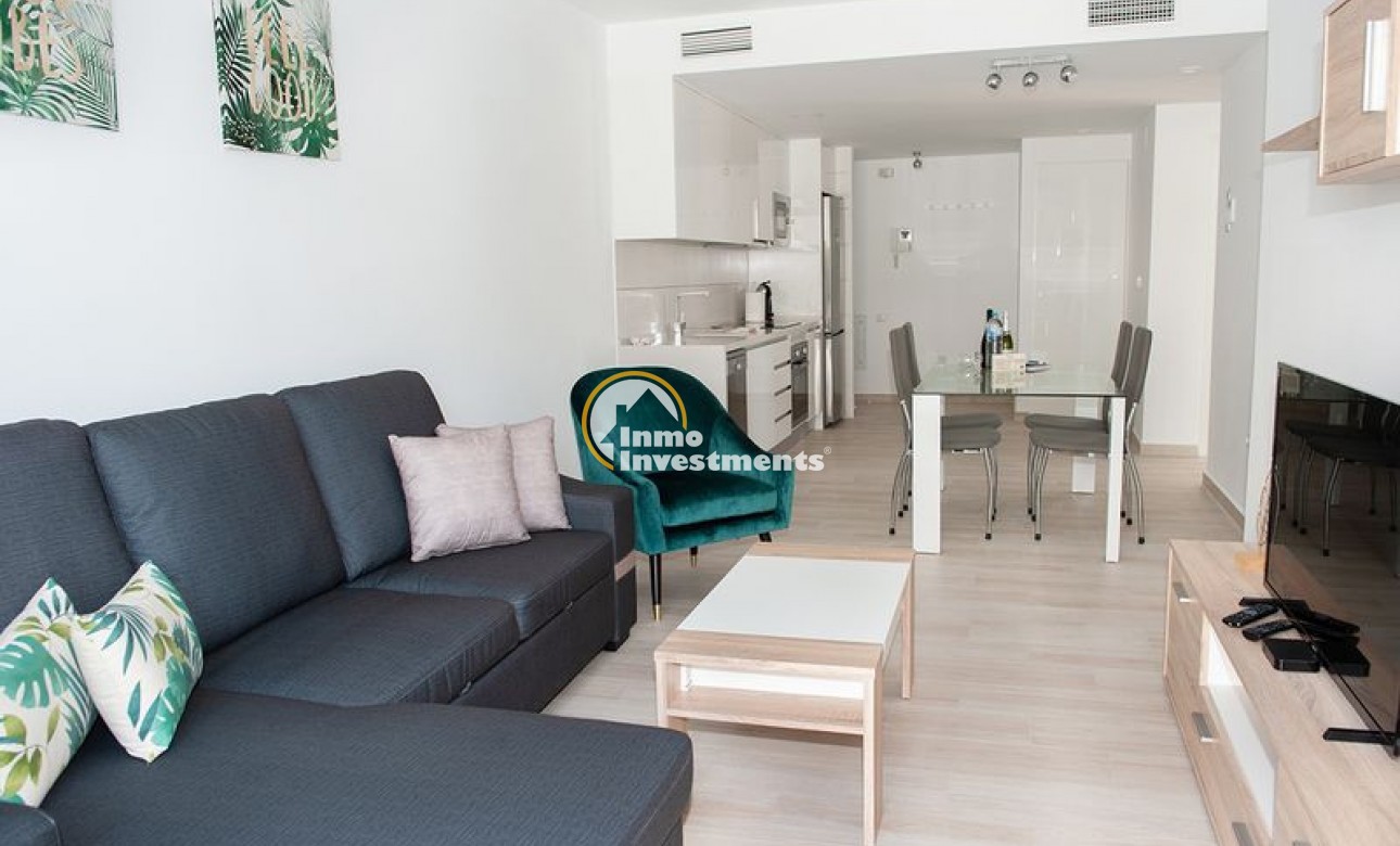 Resale - Apartment - Villamartin