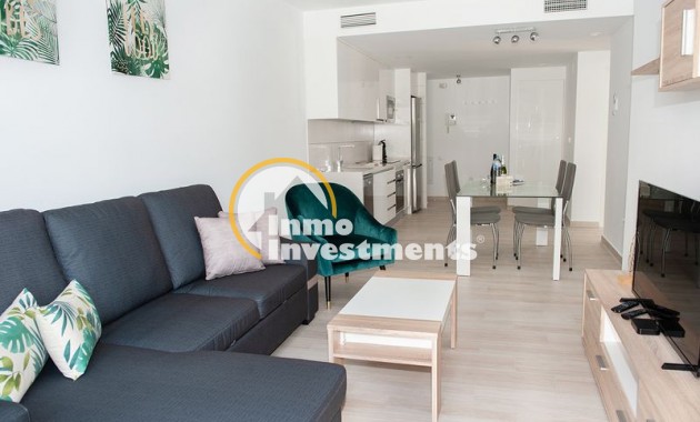 Resale - Apartment - Villamartin