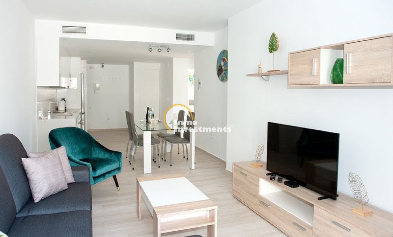 Resale - Apartment - Villamartin