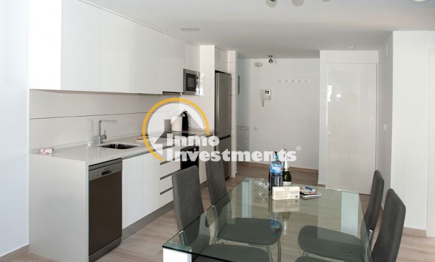 Resale - Apartment - Villamartin