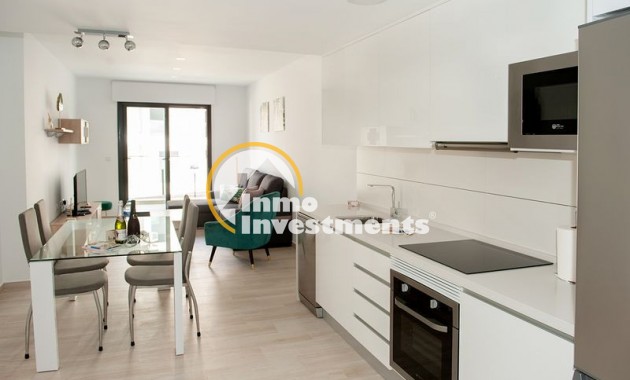 Resale - Apartment - Villamartin