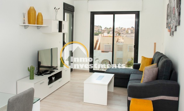 Resale - Apartment - Villamartin