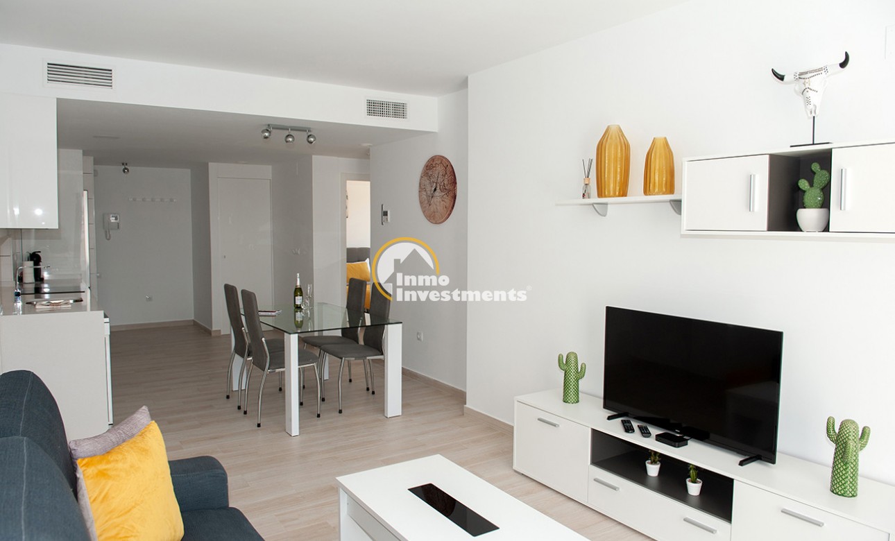 Resale - Apartment - Villamartin