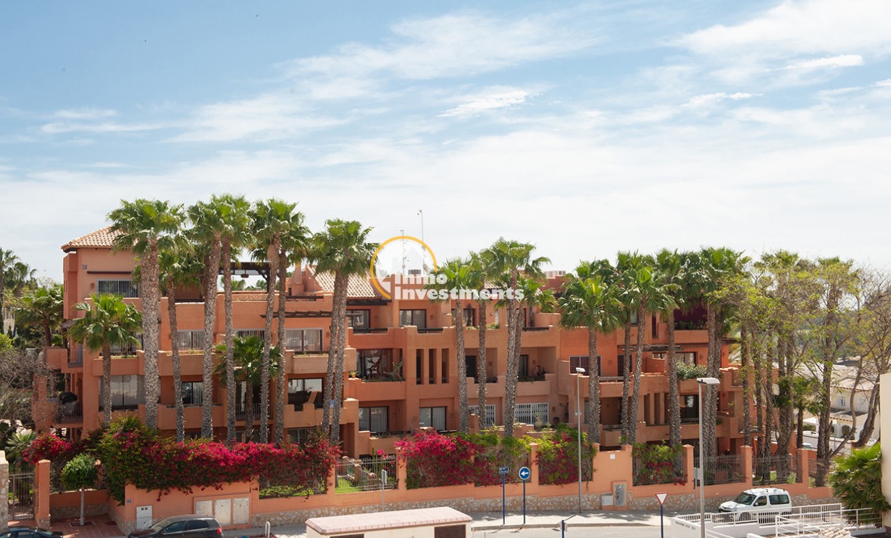 Resale - Apartment - Villamartin