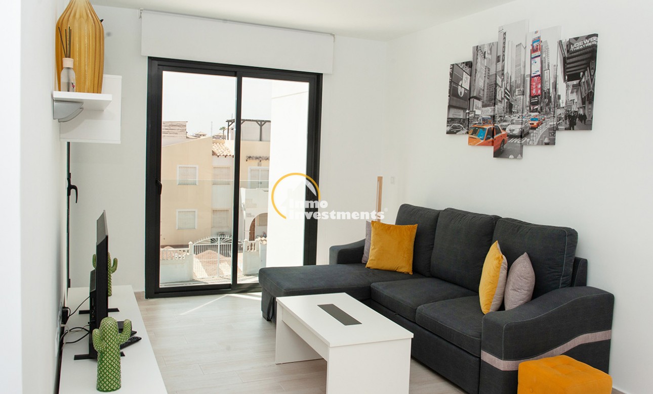 Resale - Apartment - Villamartin