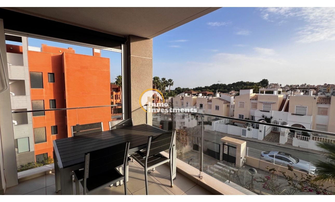 Resale - Apartment - Villamartin