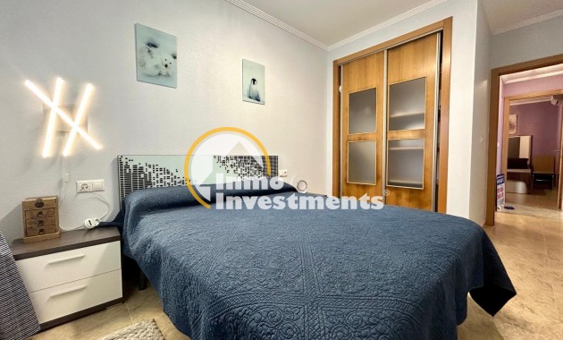 Resale - Apartment - Campoamor - Dehesa de Campoamor