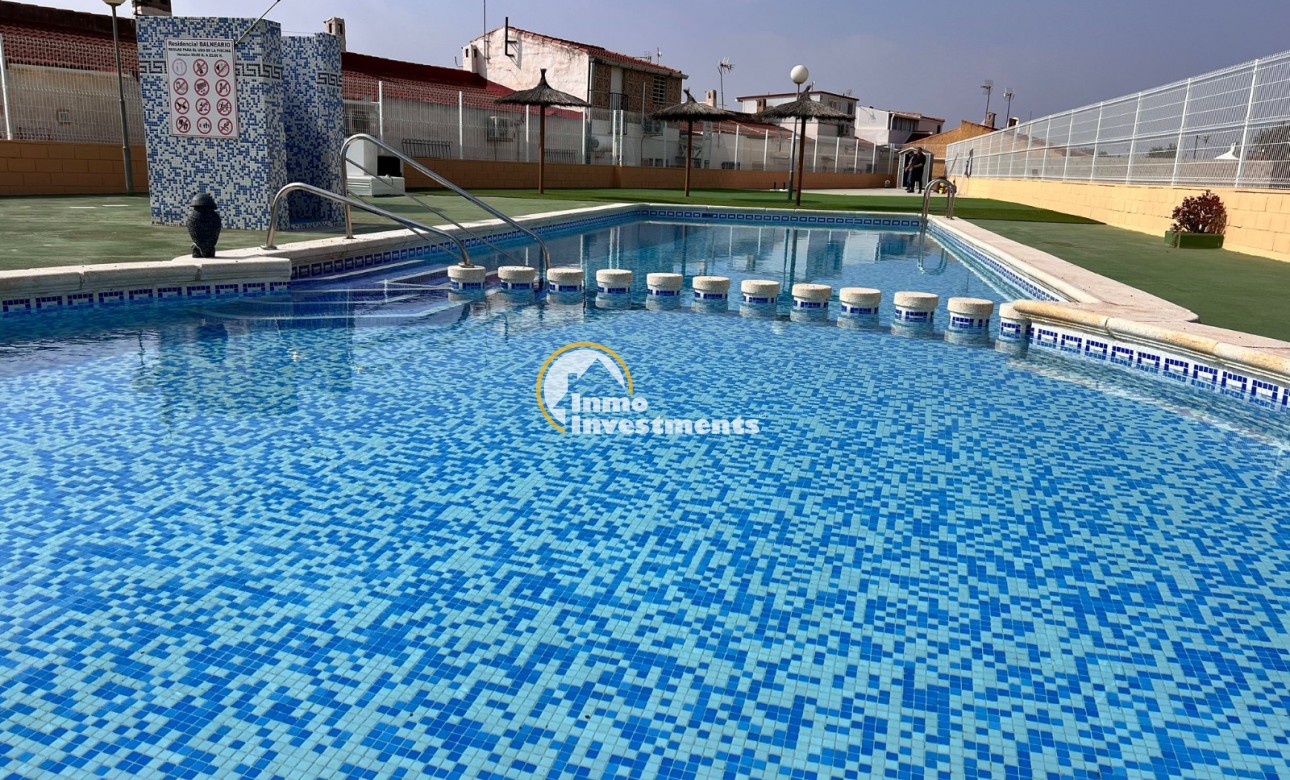 Resale - Town house - Torrevieja