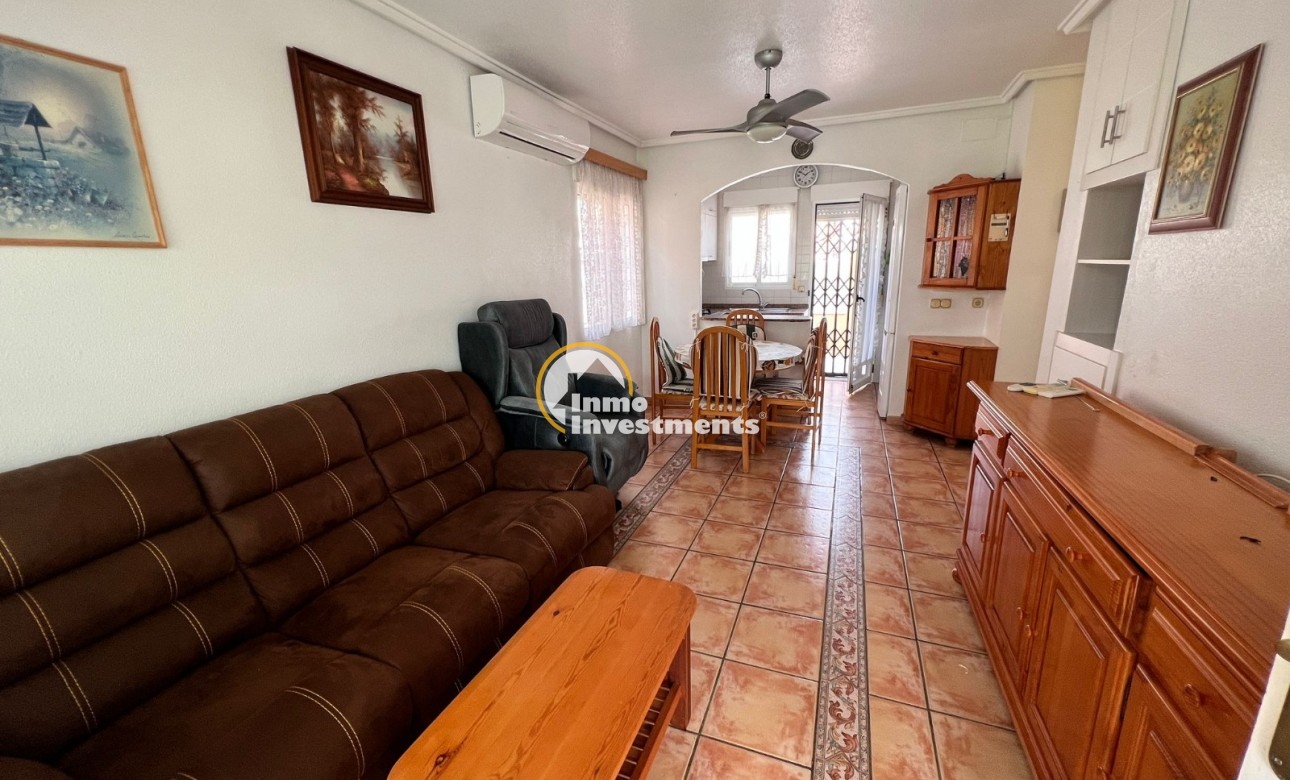 Resale - Town house - Torrevieja