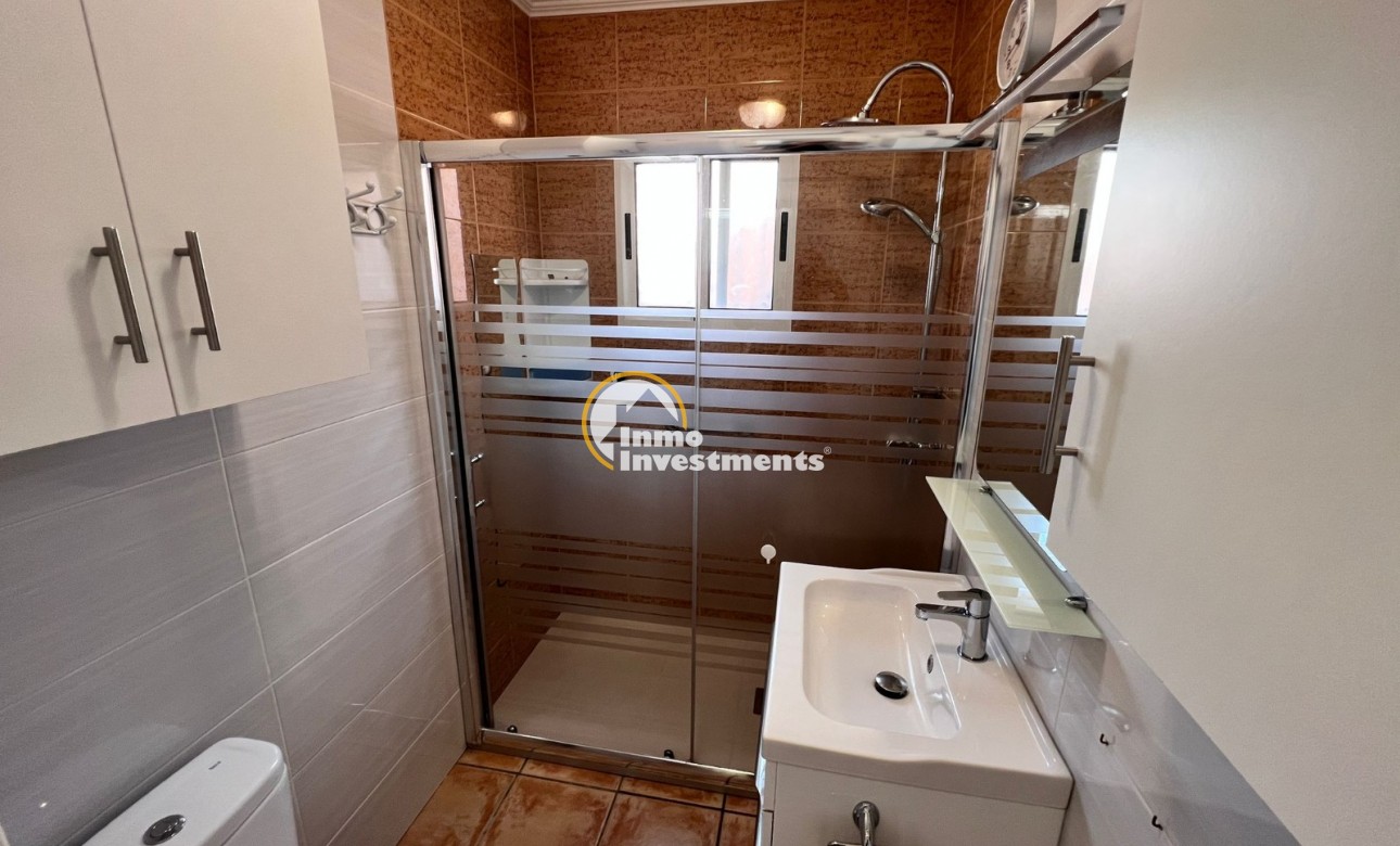 Resale - Town house - Torrevieja