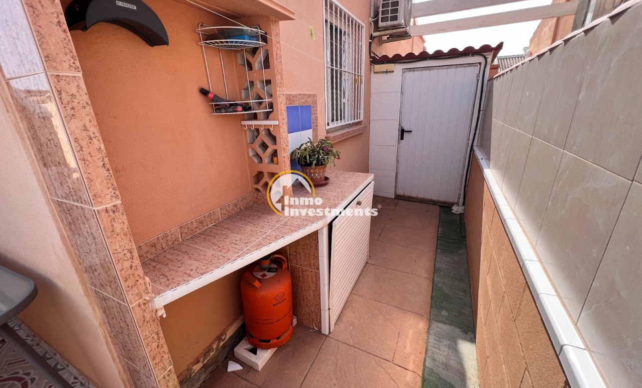 Resale - Town house - Torrevieja