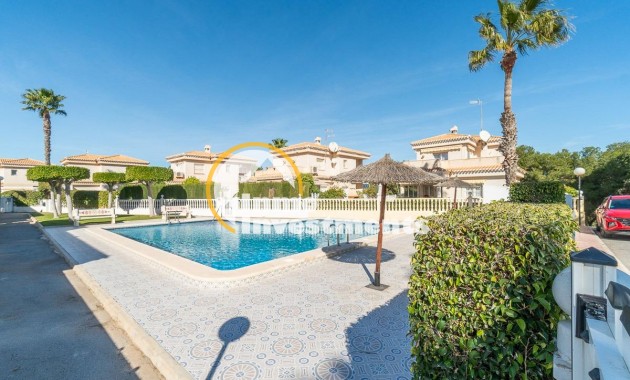 Gebrauchtimmobilien - Villa - Playa Flamenca