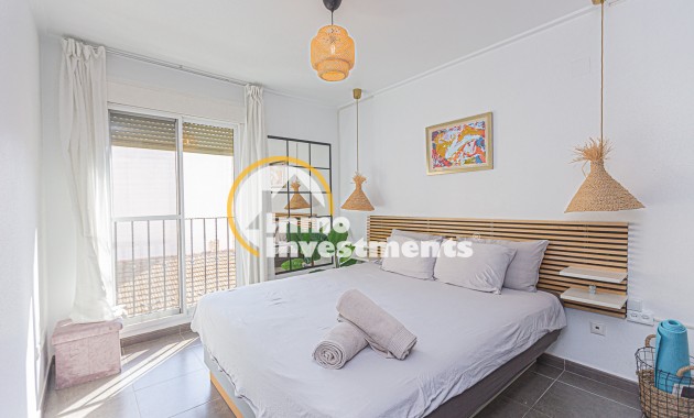 Resale - Apartment - Guardamar del Segura