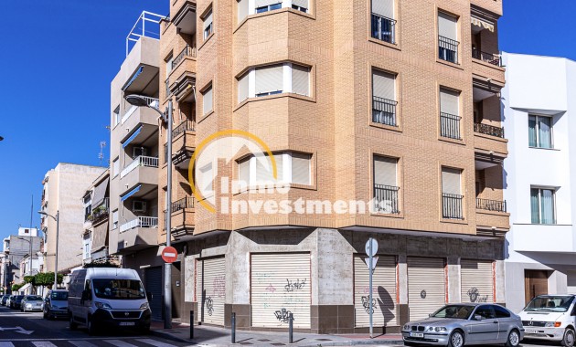 Resale - Apartment - Guardamar del Segura