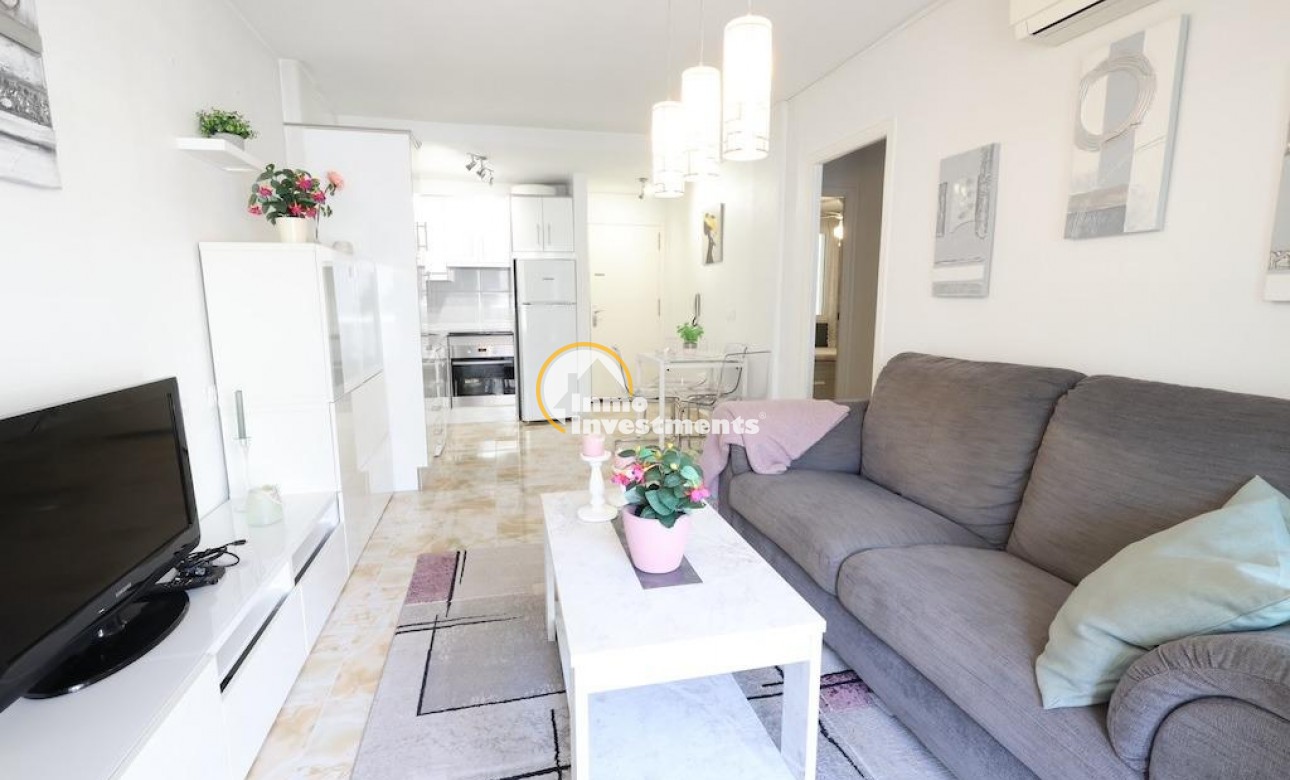 Resale - Apartment - Torrevieja - Centro