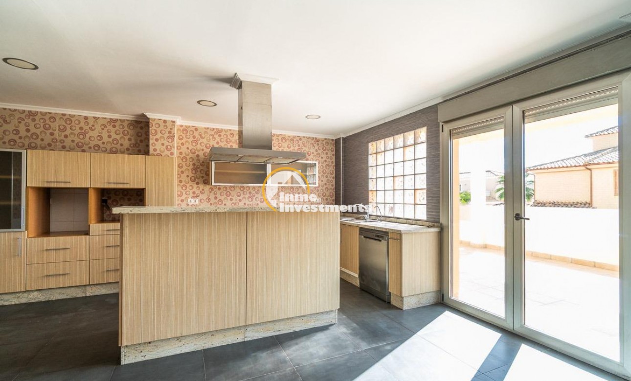 Bestaande bouw - Villa - Torrevieja - Aguas Nuevas