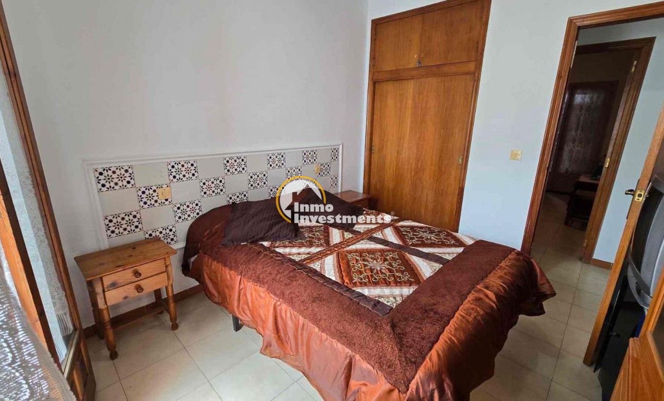 Resale - Town house - Torrevieja - Estacion de autobuses