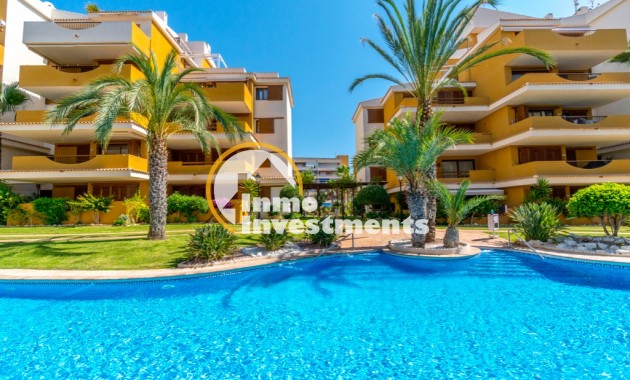 Resale - Apartment - Punta Prima - Beachside