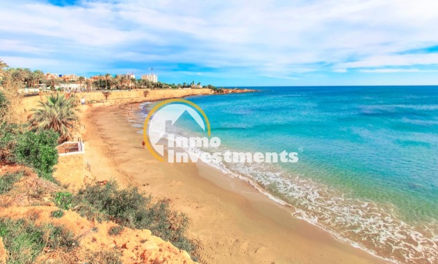 Resale - Apartment - Punta Prima - Beachside