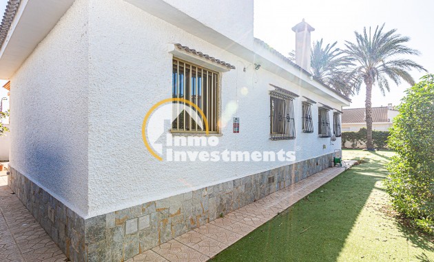 Gebrauchtimmobilien - Villa - La Zenia - Strandseite