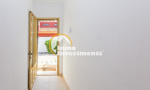 Gebrauchtimmobilien - Villa - La Zenia - Strandseite