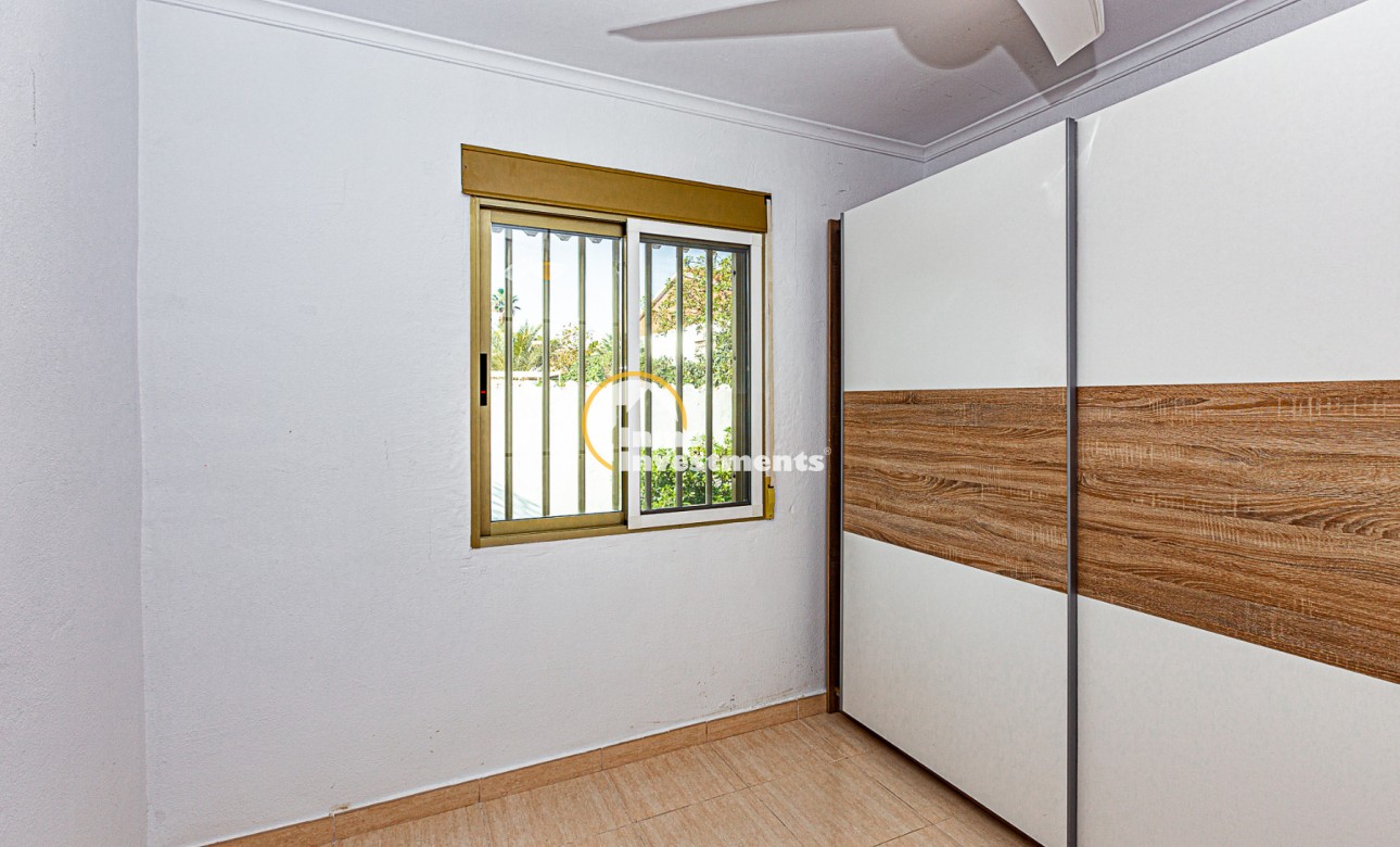 Gebrauchtimmobilien - Villa - La Zenia - Strandseite