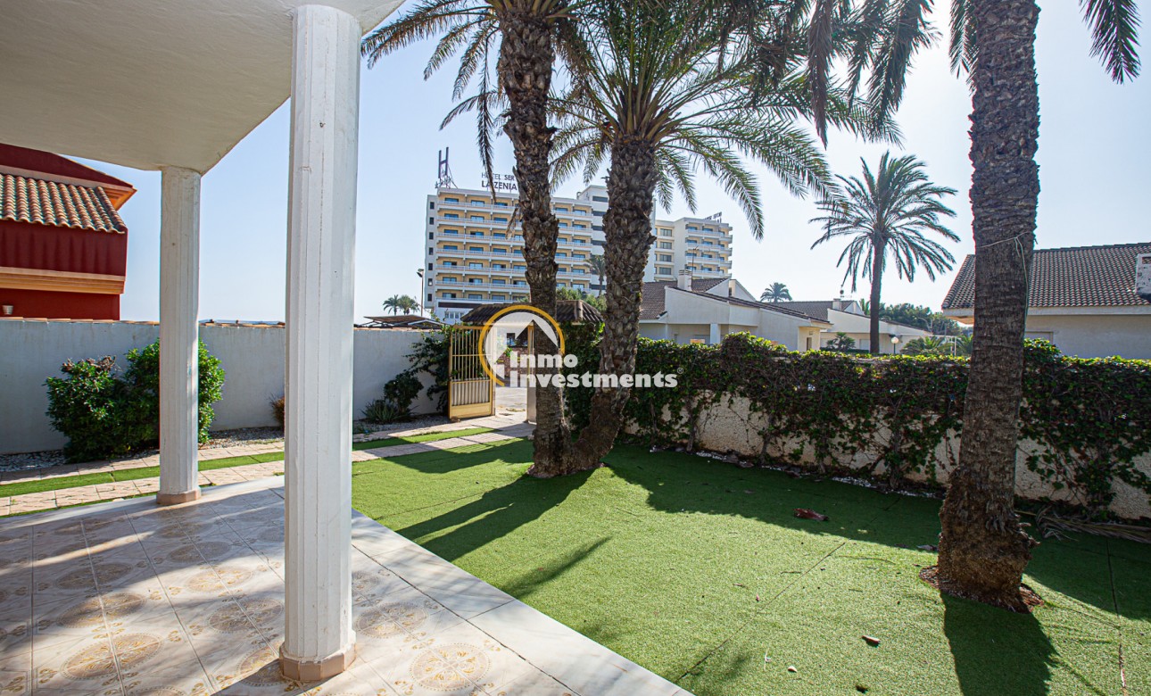 Gebrauchtimmobilien - Villa - La Zenia - Strandseite