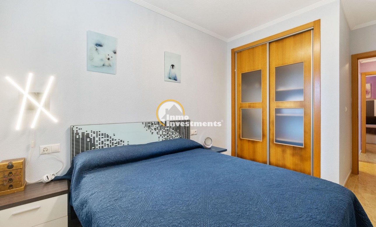 Resale - Apartment - Campoamor - Dehesa de Campoamor